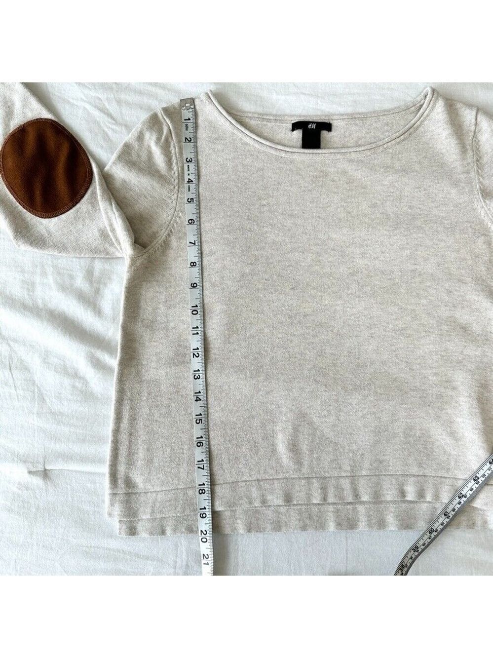 H&M Sweatshirt Elbow Pads Cropped Womens Size 6 Beige Brown Neutral Minimalist - Picture 8 of 10